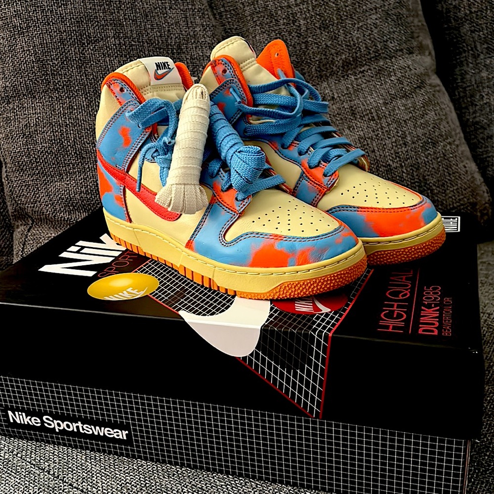 NIKE DUNK HI 1985 “Orange Acid Wash”